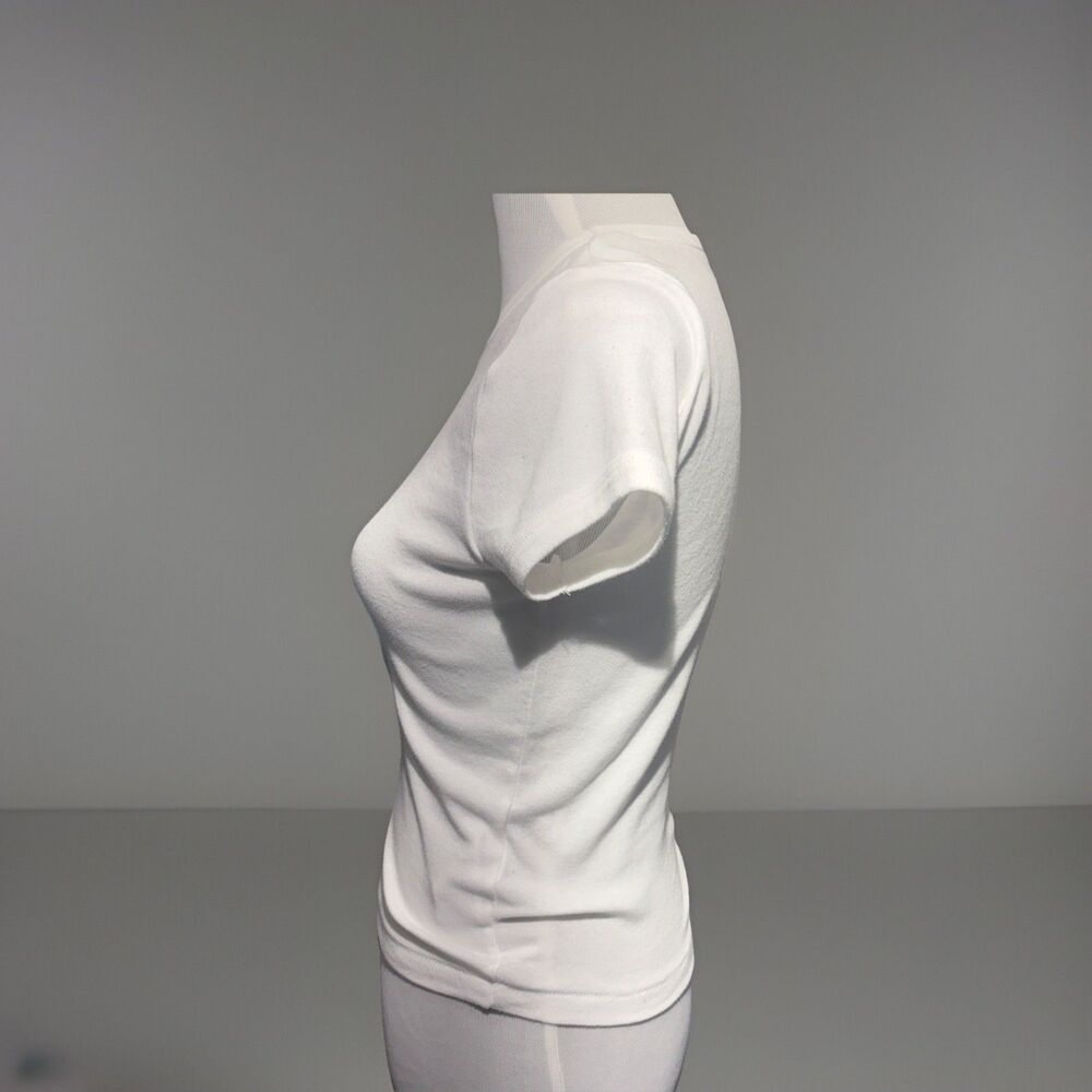 BDG women’s fitted white cap sleeve T-shirt - Picture 2 of 5